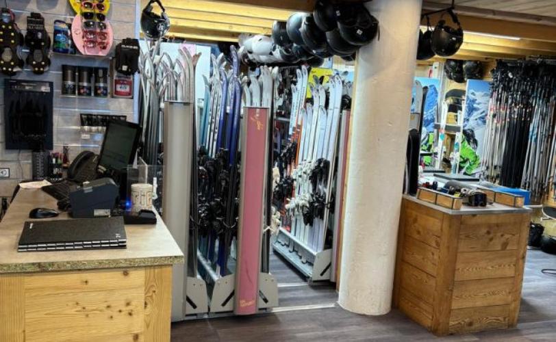 Ski Republic Pelen Sports - Avoriaz